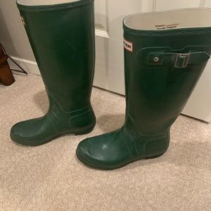 Hunter rain boots